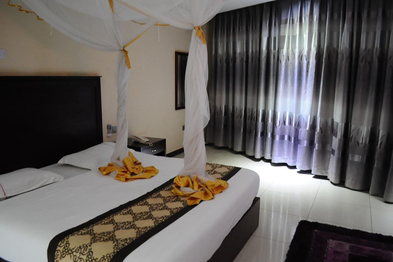 Namayiba Park Hotel Kampala Dış mekan fotoğraf