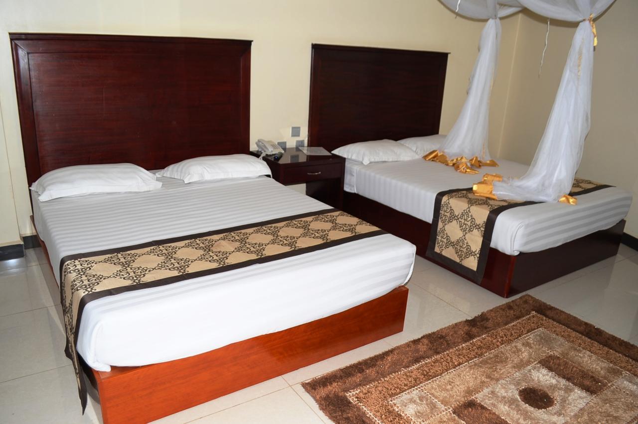 Namayiba Park Hotel Kampala Dış mekan fotoğraf